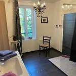 Bed & Breakfast Chateau Segot Neuilly-le-Réal