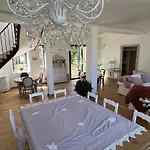 Chateau Segot Nocleg ze śniadaniem