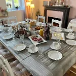 Chateau Segot Bed & Breakfast Neuilly-le-Réal