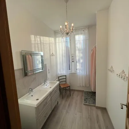 Bed & Breakfast Chateau Segot Neuilly-le-Réal