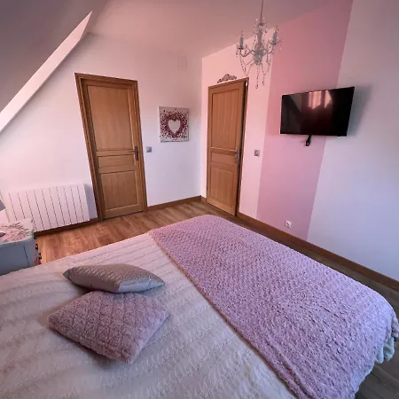 Bed & Breakfast Chateau Segot 3*