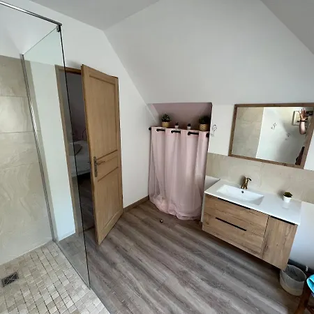 Chateau Segot 3* Neuilly-le-Réal