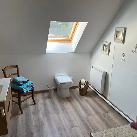 Chateau Segot Bed & Breakfast 3*