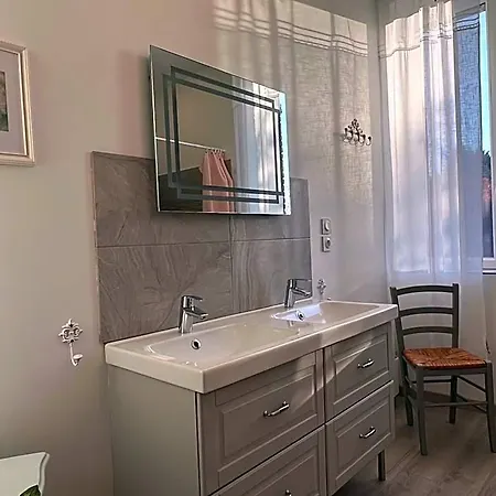 Bed & Breakfast Chateau Segot Neuilly-le-Réal