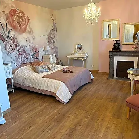 Bed & Breakfast Chateau Segot