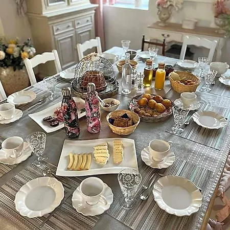 Bed & Breakfast Chateau Segot