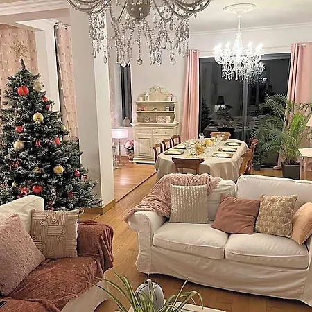 Chateau Segot Bed & Breakfast 3*